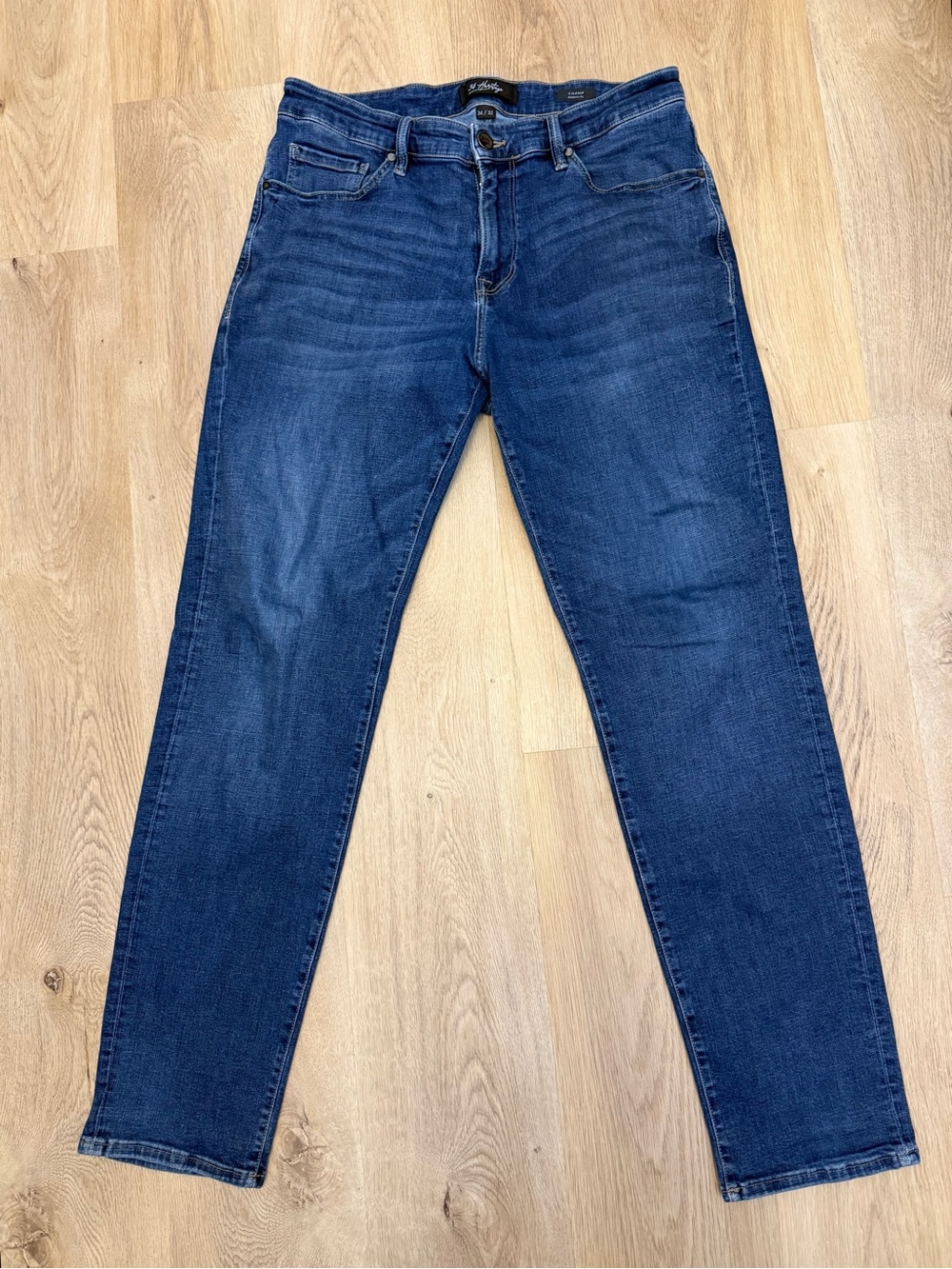 34 Heritage Champ Athletic Fit Slim Straight Jeans
